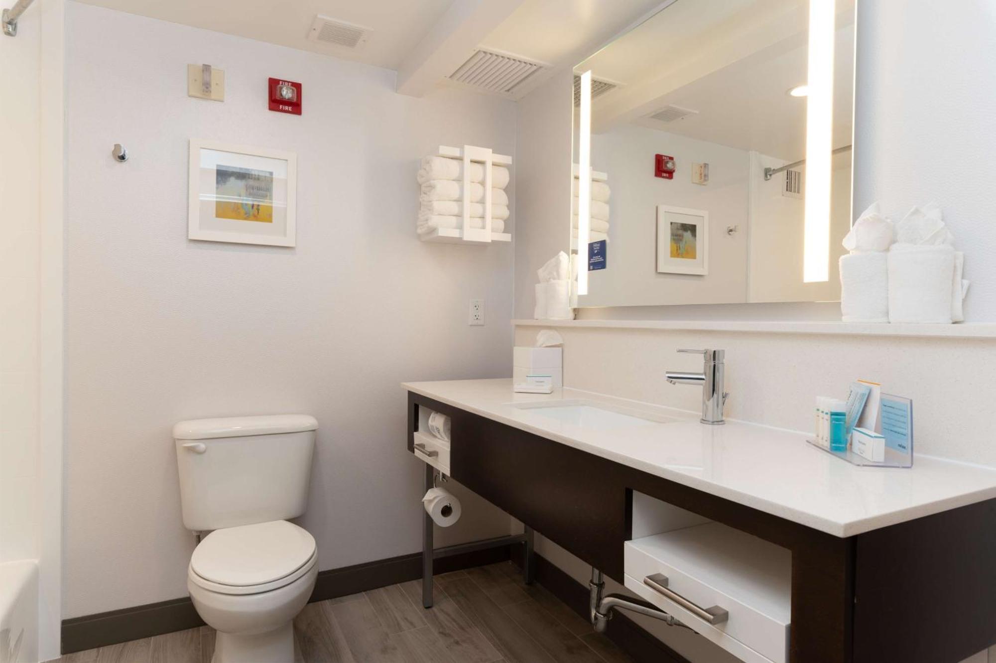 Hampton Inn & Suites Arlington Crystal City Dca Dış mekan fotoğraf