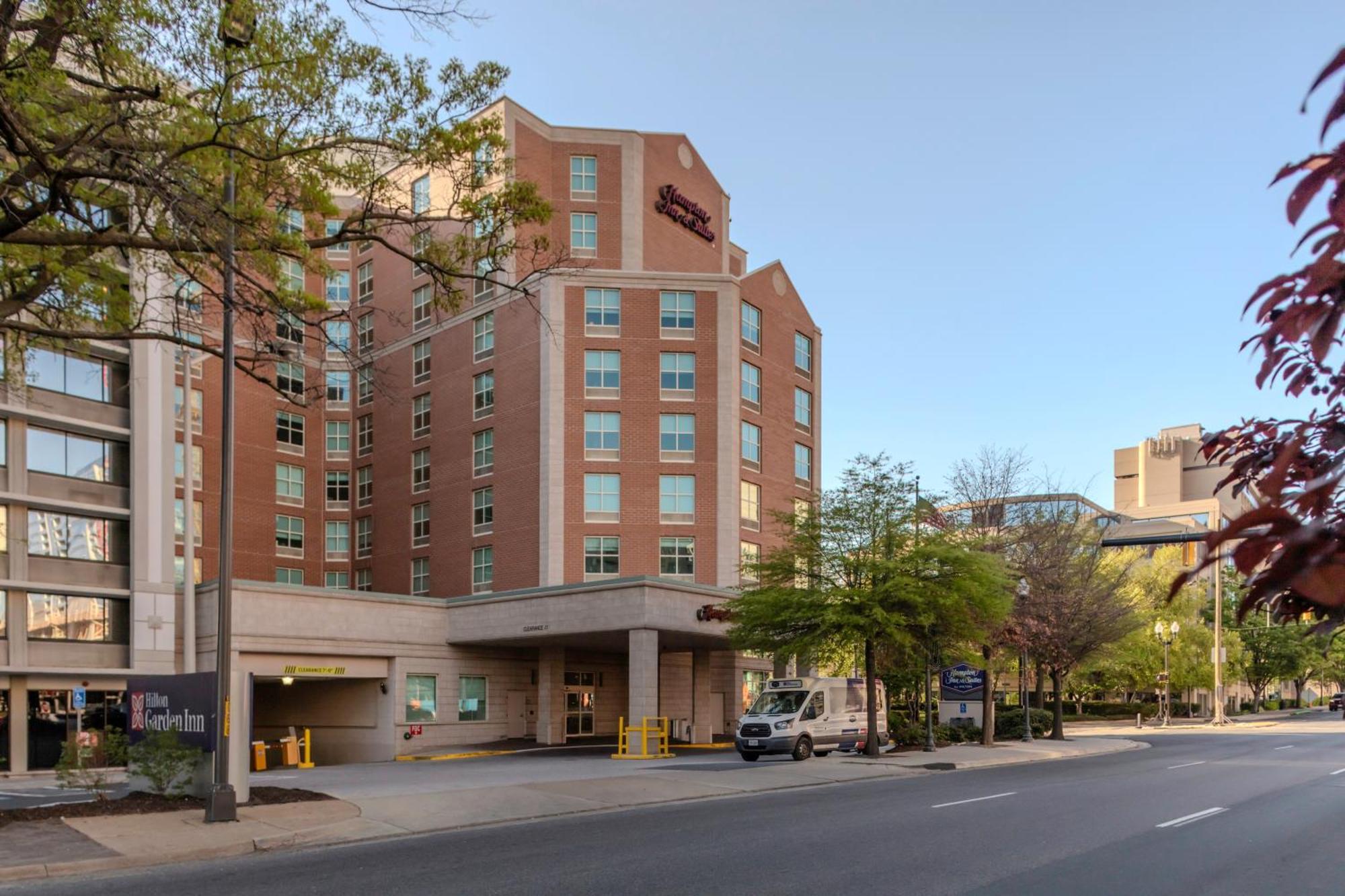 Hampton Inn & Suites Arlington Crystal City Dca Dış mekan fotoğraf